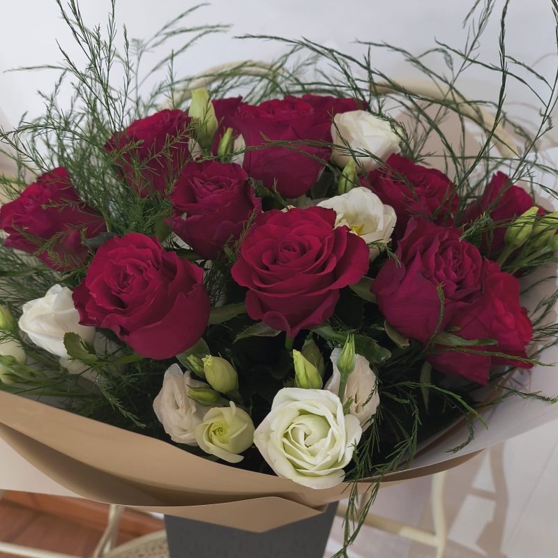 Bouquet 12 Rosas Vermelhas